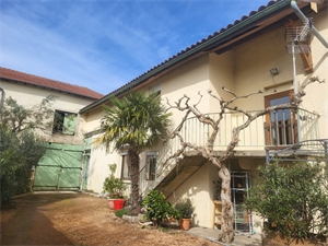 maison-villa à la vente -   71000  MACON, surface 137,75 m2 vente maison-villa - APR704678